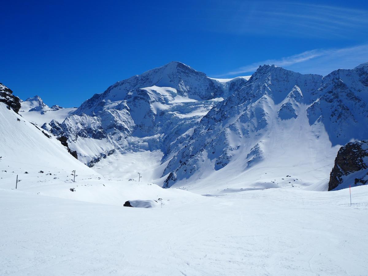 Aiguille De La Tza Hotell Arolla Exteriör bild